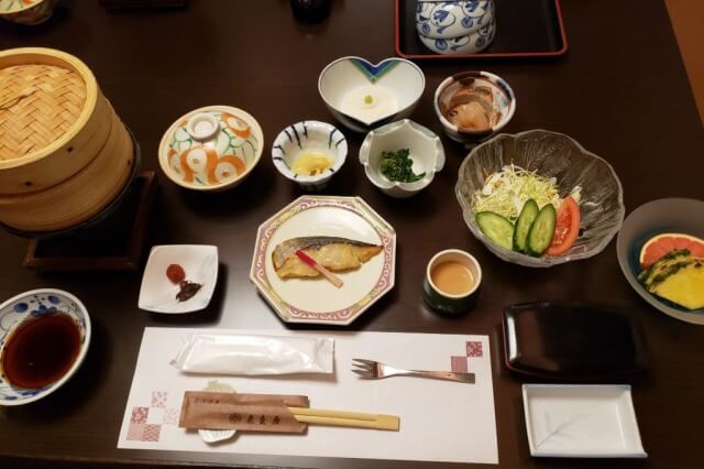 奈良屋の朝食