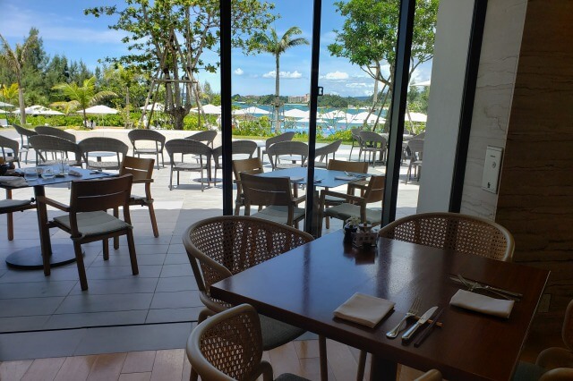 ハレクラニ沖縄のランチが食べれるレストラン