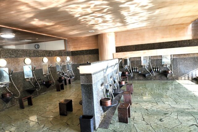 リゾナーレ熱海の温泉（大浴場）の洗い場