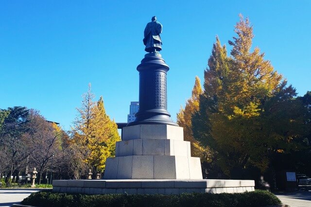 大村益次郎銅像～第二鳥居