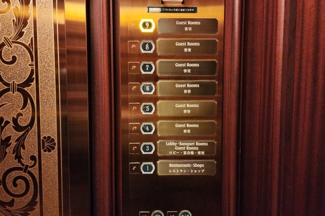 東京ディズニーランドホテルのエレベータ