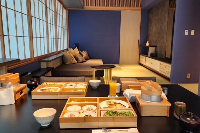 星のや東京の朝食｜朝は部屋でゆっくりと食事をいただきました
